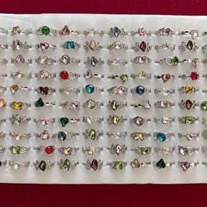 Elegant Silver Rings with Multicolor Gemstones